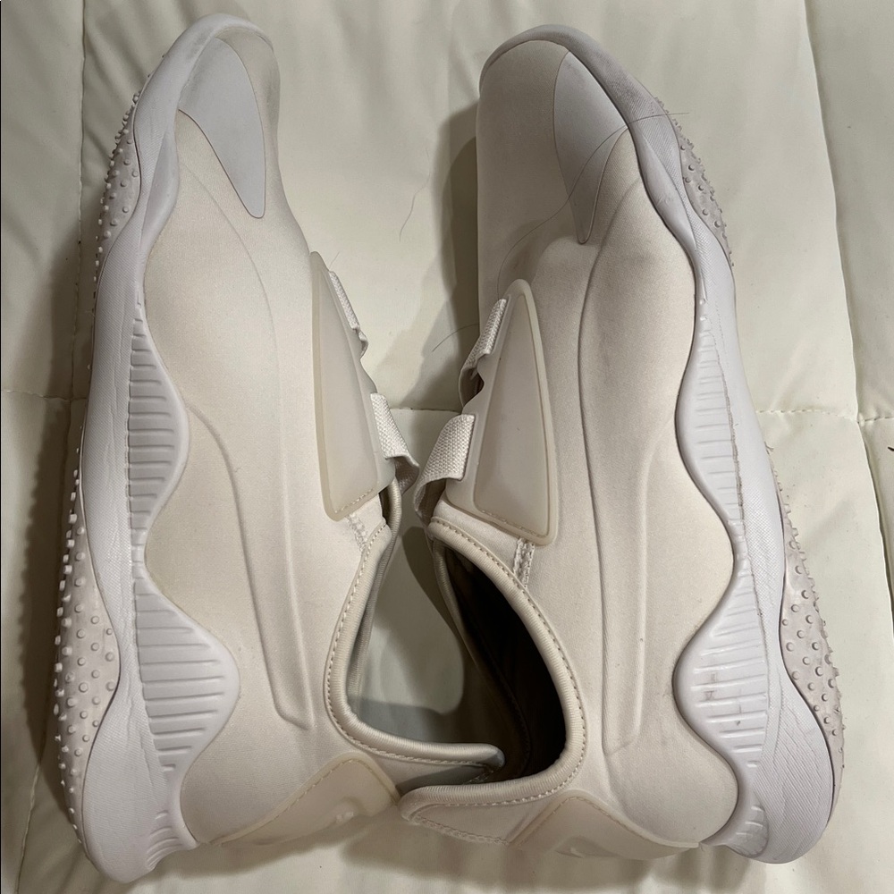 Puma Mostro Trainers - Picture 4 of 6